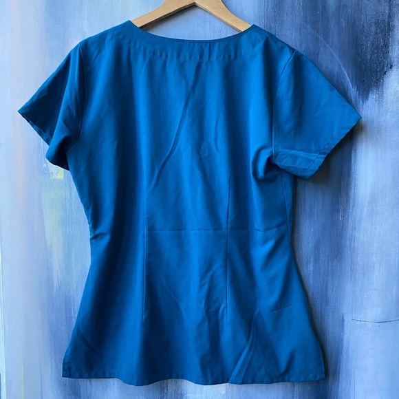 Grey's Anatomy Fitted Blue Short Sleeve Scrub - Picture 3 of 6
